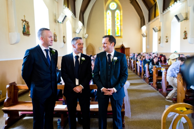 groomsmen aisle ceremony